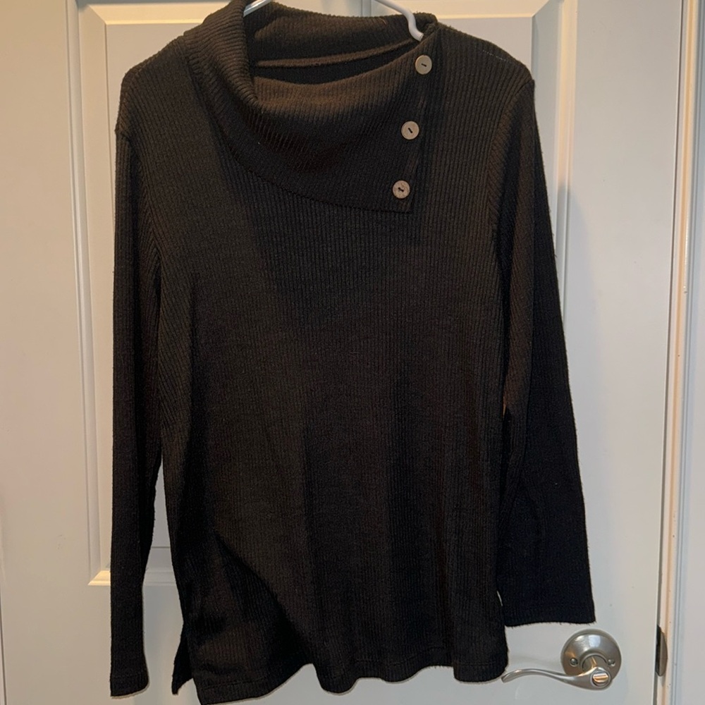 Women’s Small black sweater
